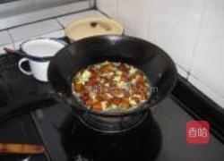 油炸蚕蛹的做法图解5