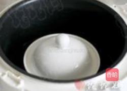 川贝银耳炖雪梨的做法图解4