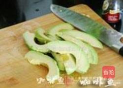 牛油果酱的做法图解2