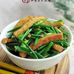 韭菜苔炒豆腐的做法[图]