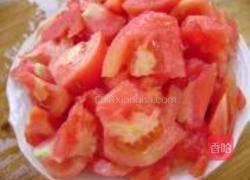 香菇西红柿炒鸡蛋的做法图解1