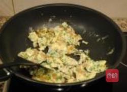 香煎菜脯蛋的做法图解7