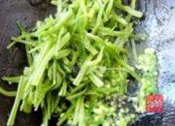炒豆皮芹菜的做法图解3