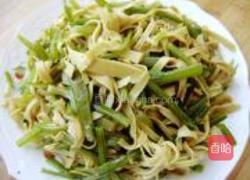 炒豆皮芹菜的做法图解6