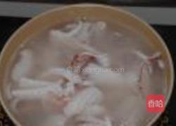 酸菜炒鱿鱼的做法图解2