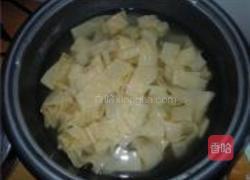 腐竹焖香菇的做法图解2