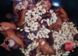 香菇黃豆豬蹄煲的做法圖解8