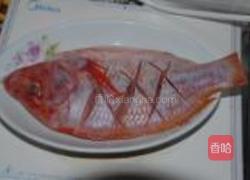 干烧福寿鱼的做法图解1