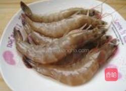 虾球西兰花的做法图解1