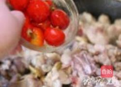 吊锅泡椒牛蛙的做法图解5