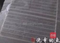 可爱樱桃彩绘瑞士卷的做法图解14