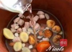 无花果瘦肉汤的做法图解4