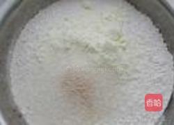 绿茶双色馒头卷的做法图解2