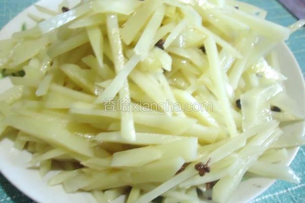花椒油炝土豆丝