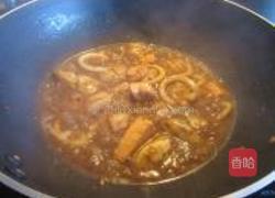 杂锦海鲜西兰花的做法图解6