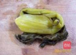 豆腐酸菜豆瓣酥的做法图解3
