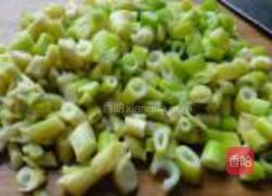 野笋炒咸菜的做法图解2