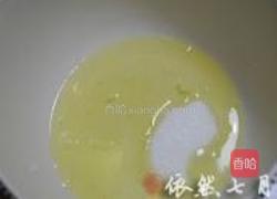 玫瑰果冻荔枝慕斯的做法图解3