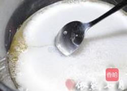 玫瑰果冻荔枝慕斯的做法图解12