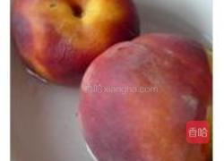 家酿简易蜜黄桃的做法图解1