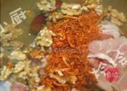 核桃虫草花骨头汤的做法图解2