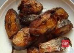 干烧鲅鱼的做法图解6