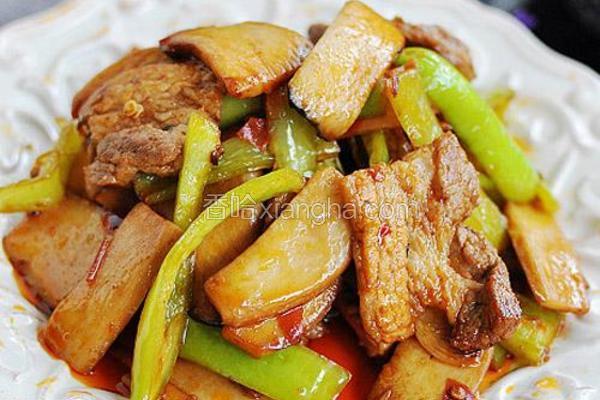 杏鲍菇炒肉