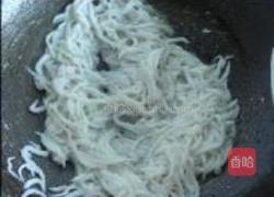 银鱼炒蛋的做法图解4
