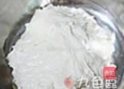 卷心菜虾皮馅饼的做法图解3