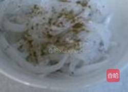 肉末银鱼蒸蛋羹的做法图解2