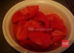 西红柿炒菜花的做法图解3