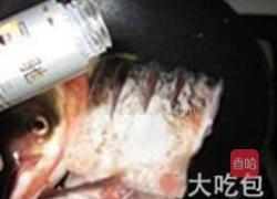 酱炖鲢鱼的做法图解4