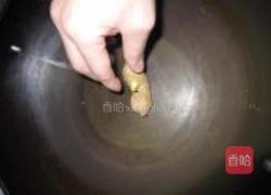 娃娃菜豆腐鱼头汤的做法图解1