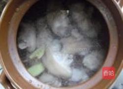 海带花生猪脚汤的做法图解6