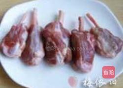 莲藕焖小蹄膀的做法图解1