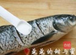 干烧鱼的做法图解1