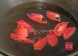 蕃茄紫菜蛋汤的做法图解1