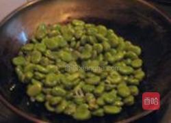 蒜香嫩蚕豆的做法图解4