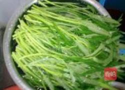 蒜蓉空心菜的做法图解1