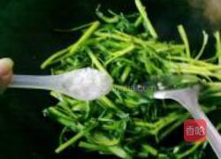 蒜蓉空心菜的做法图解5