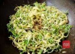 绿豆芽炒干豆腐丝的做法图解5