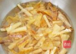 酱油炒干明太鱼的做法图解1