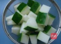 冬瓜薏米煲排骨的做法图解3