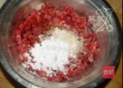 香菇生滚牛肉窝蛋粥的做法图解3