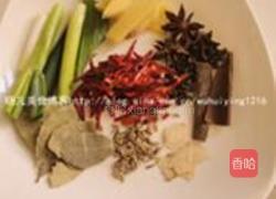 麻辣凤爪的做法图解1