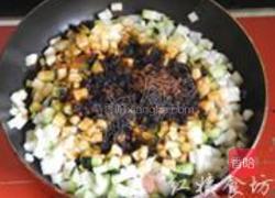 消暑养颜冬瓜茶的做法图解3