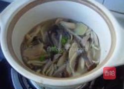 菌菇煲的做法图解8