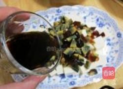 皮蛋豆腐的做法图解7
