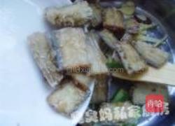 蜀香带鱼的做法图解8