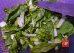 青菜虾皮拉面的做法图解3